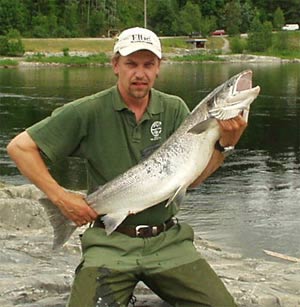 Salmon 12 kg taken in Red Zone 17/6-2004