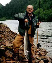 Mats Kymling with Stjördals Salmon, weight 10kg